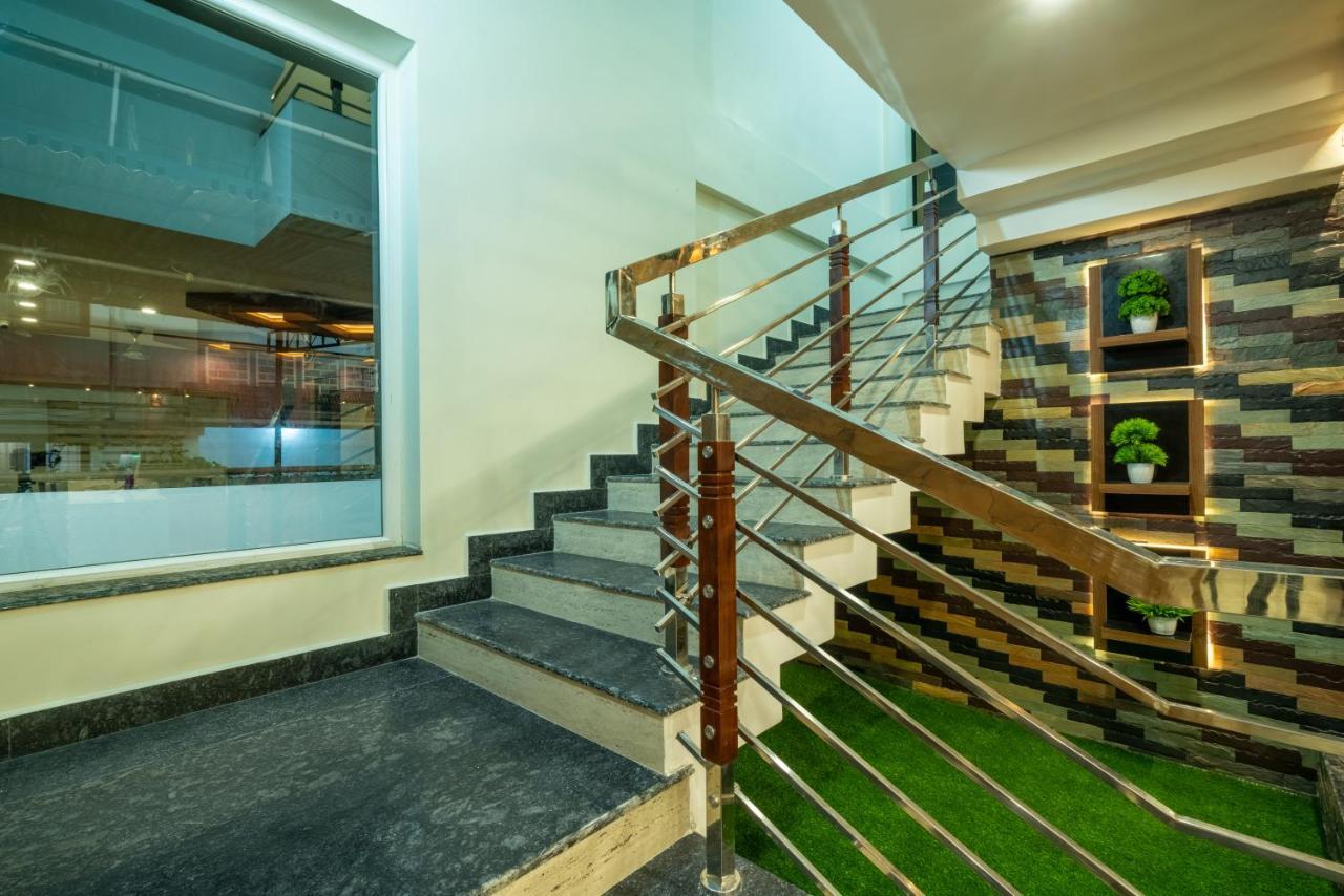 Daan Regency 호텔 Thrissur 외부 사진